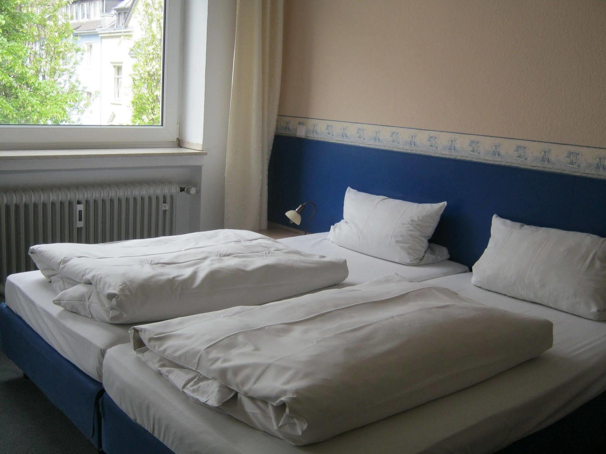 Garni Im Tönnchen Düsseldorf